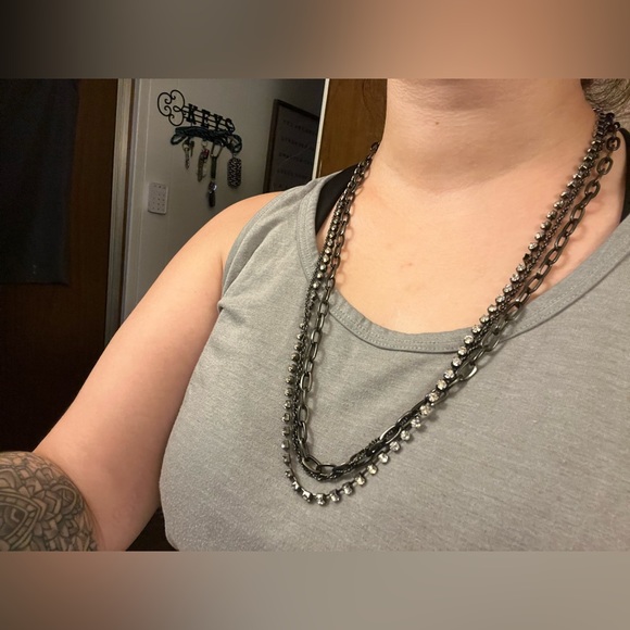 J Crew Rhinestone Multi Strand Necklace Gunmetal Black Chain Link - Picture 5 of 10